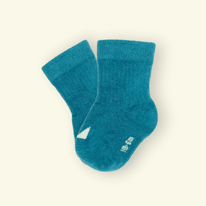 Mosey by Lamington organic cotton baby socks in teal rib knit.