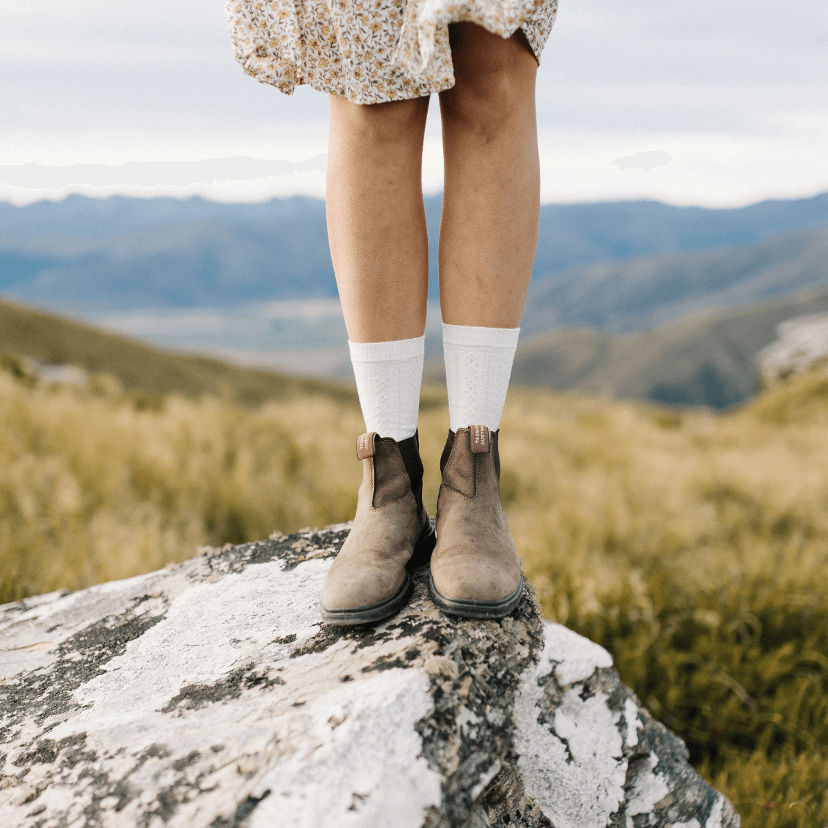 Merino Wool Crew Socks | WOMAN | Opal