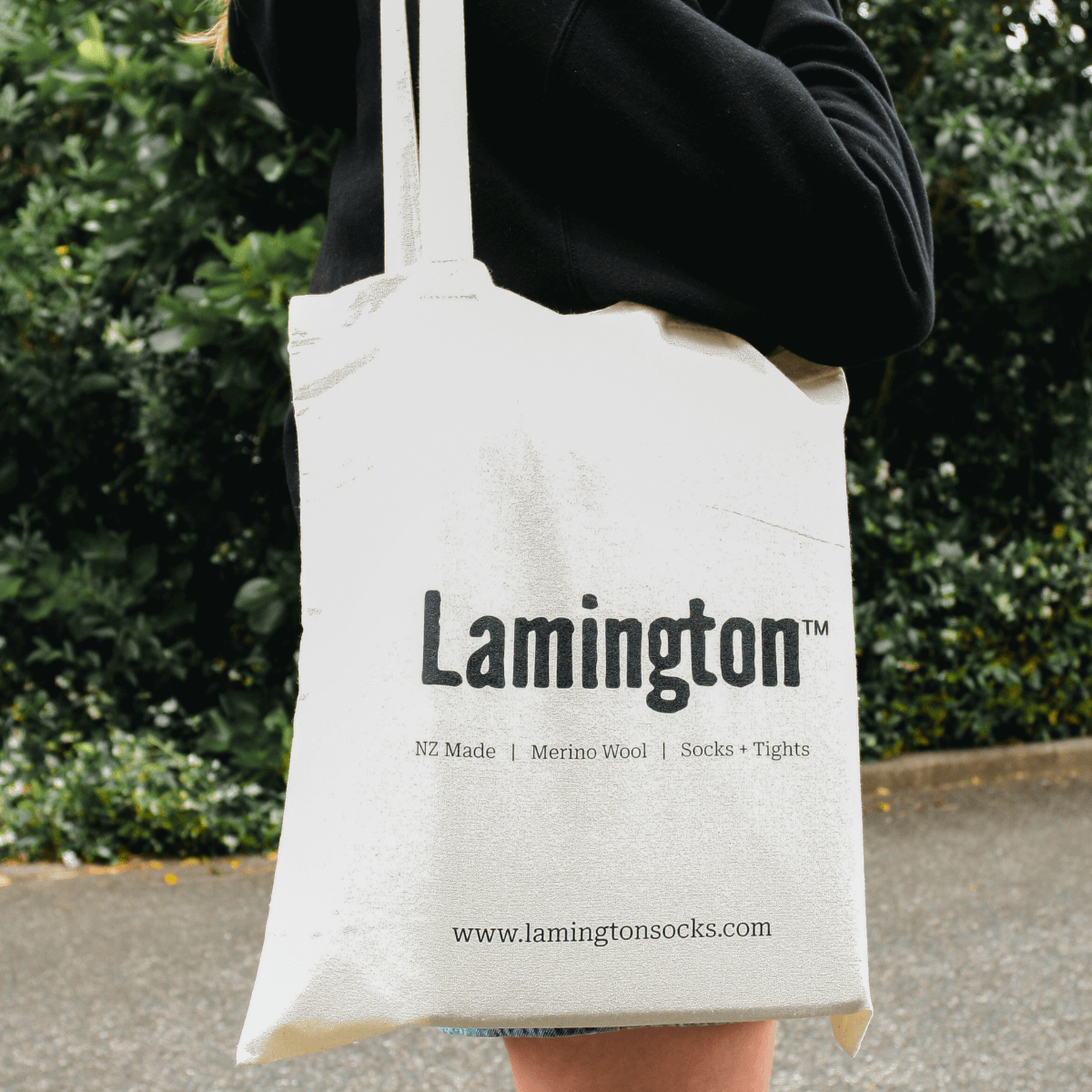 woman wearing lamington cotton tote bag aus