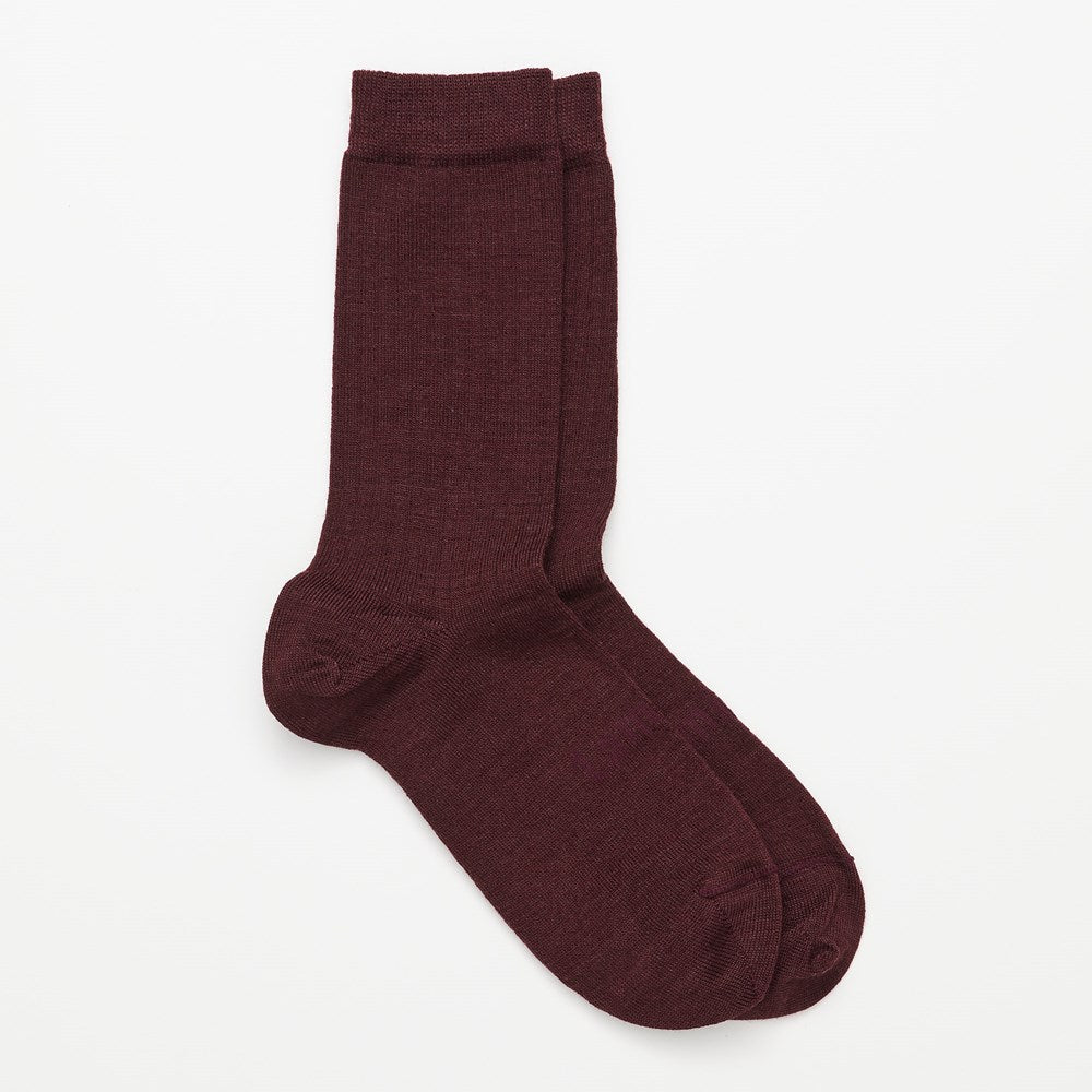 lamington merino wool man crew socks maroon aus
